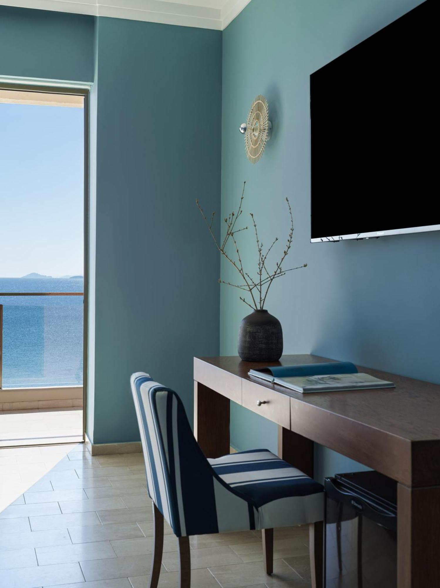 Kalamaki Beach Resort Isthmia Exterior photo