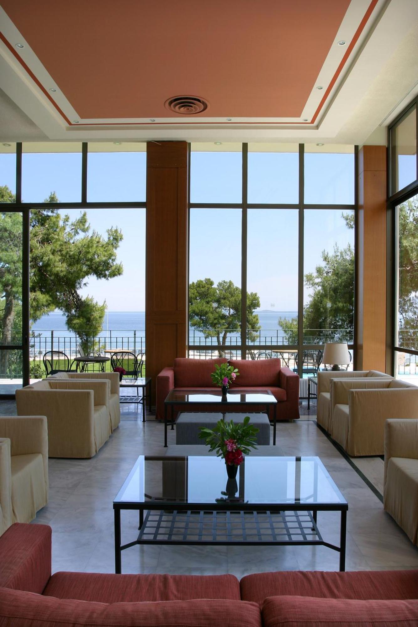 Kalamaki Beach Resort Isthmia Exterior photo